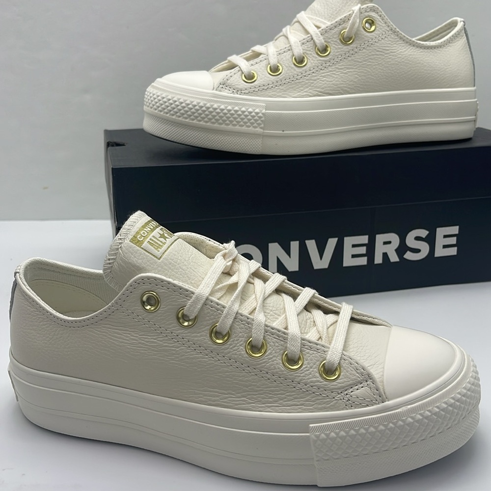 Converse WMNS Platform Sneakers A12765C
CTAS LIFT OX
EGRET/EGRET/GOLD - Picture 14 of 16